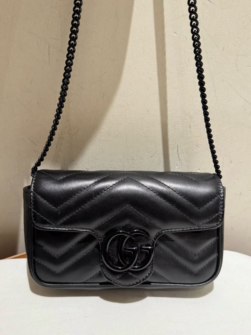 Gucci GG Marmont Super Mini All Black V-Quilted Leather Crossbody Phone Bag